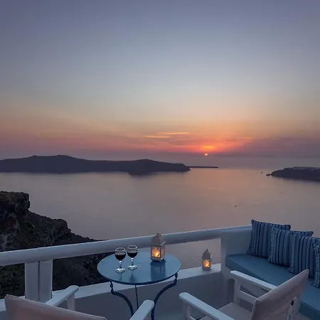 Daire Annio Santorini *