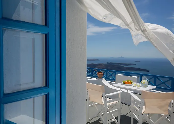 Annio Santorini * Imerovigli (Santorini)