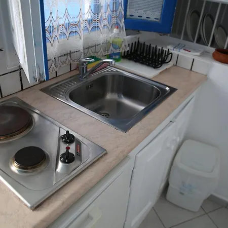 Apartment Annio Santorini