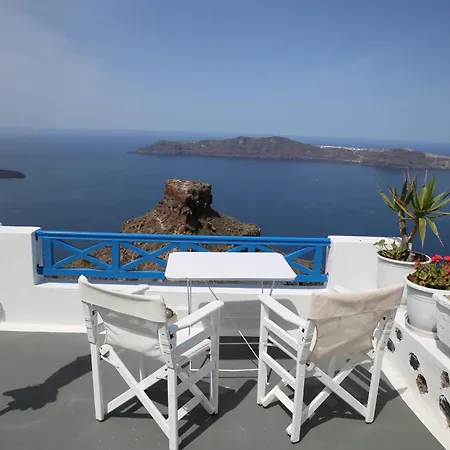 Annio Santorini Apartment