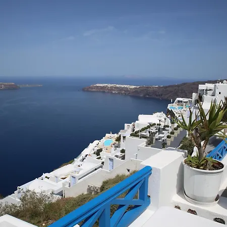 Apartment Annio Santorini