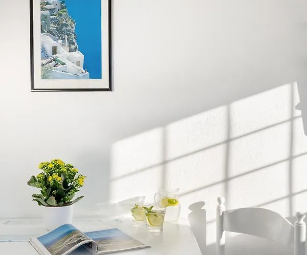 Annio Santorini Apartman