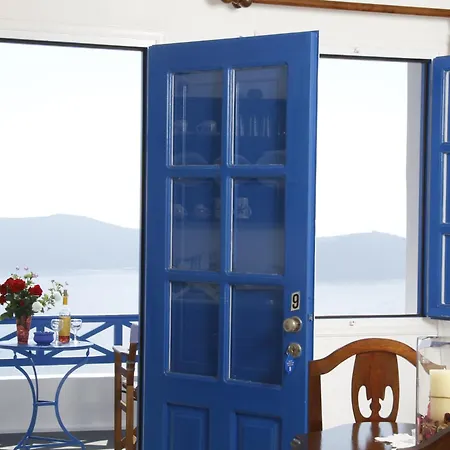Apartment Annio Santorini