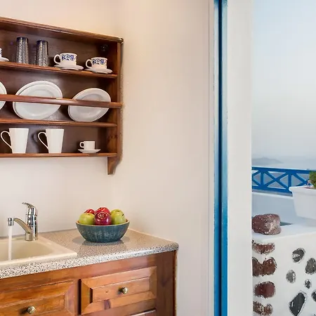 Annio Santorini Apartment
