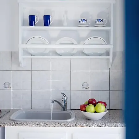 Annio Santorini * Imerovigli (Santorini)