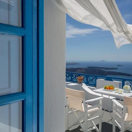 Annio Santorini * Imerovigli (Santorini)