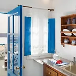 Annio Santorini Apartment