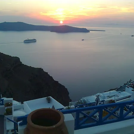 Apartmán Annio Santorini *